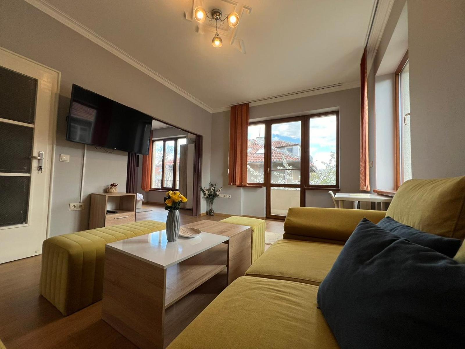 Rio Sunny 2bdr Near Ndk - Metro - Non-stop Paid Public Parking Appartamento *